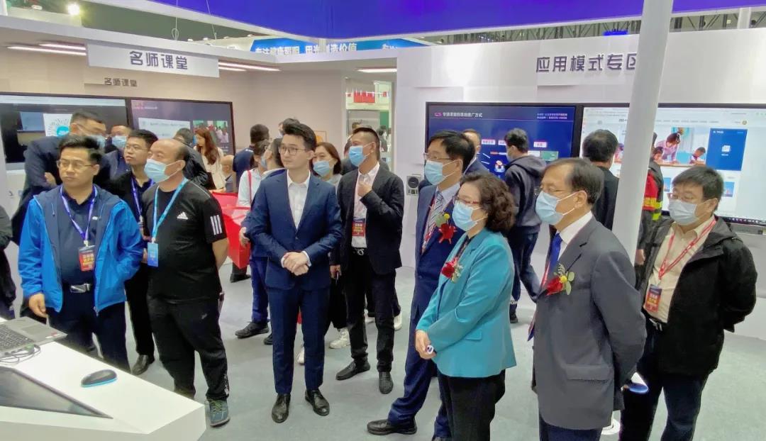 河北展，奧威亞“三個(gè)課堂”引全場矚目