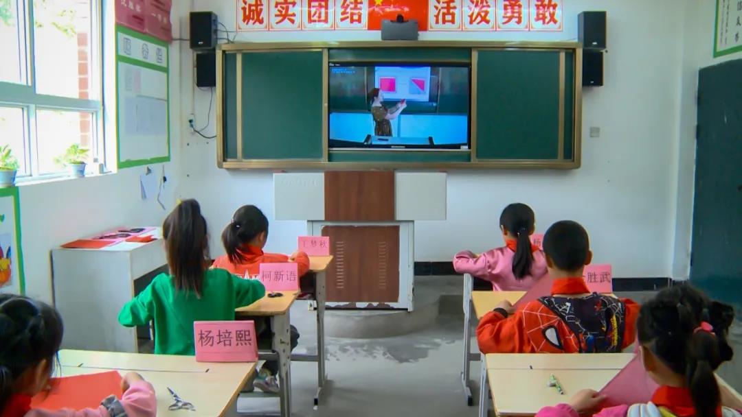 湖北竹山專遞課堂，助推城鄉(xiāng)教育均衡發(fā)展
